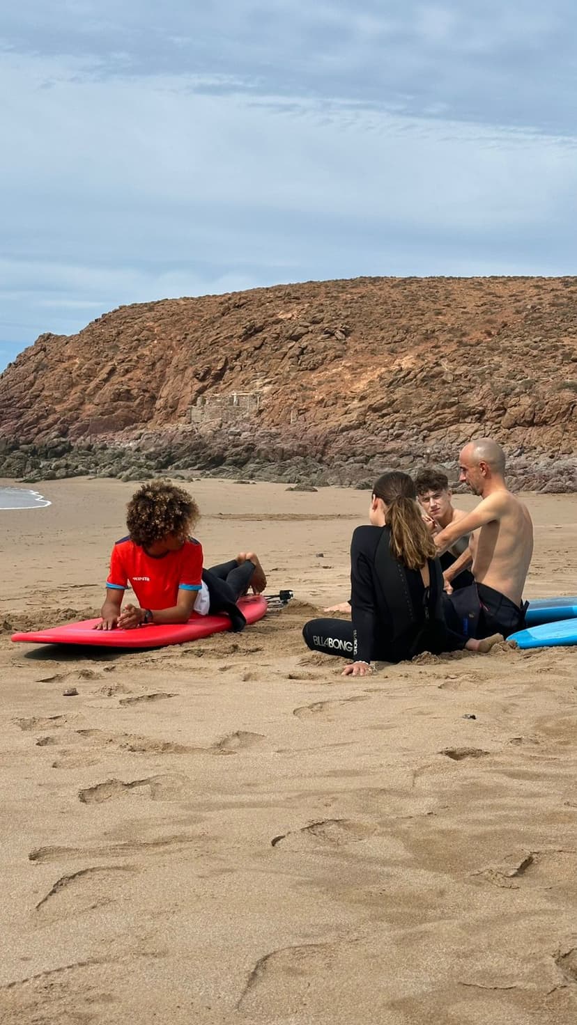 image-74234a36d88a80fad81aca5539c626e72a66ef6e-900x1600-jpg