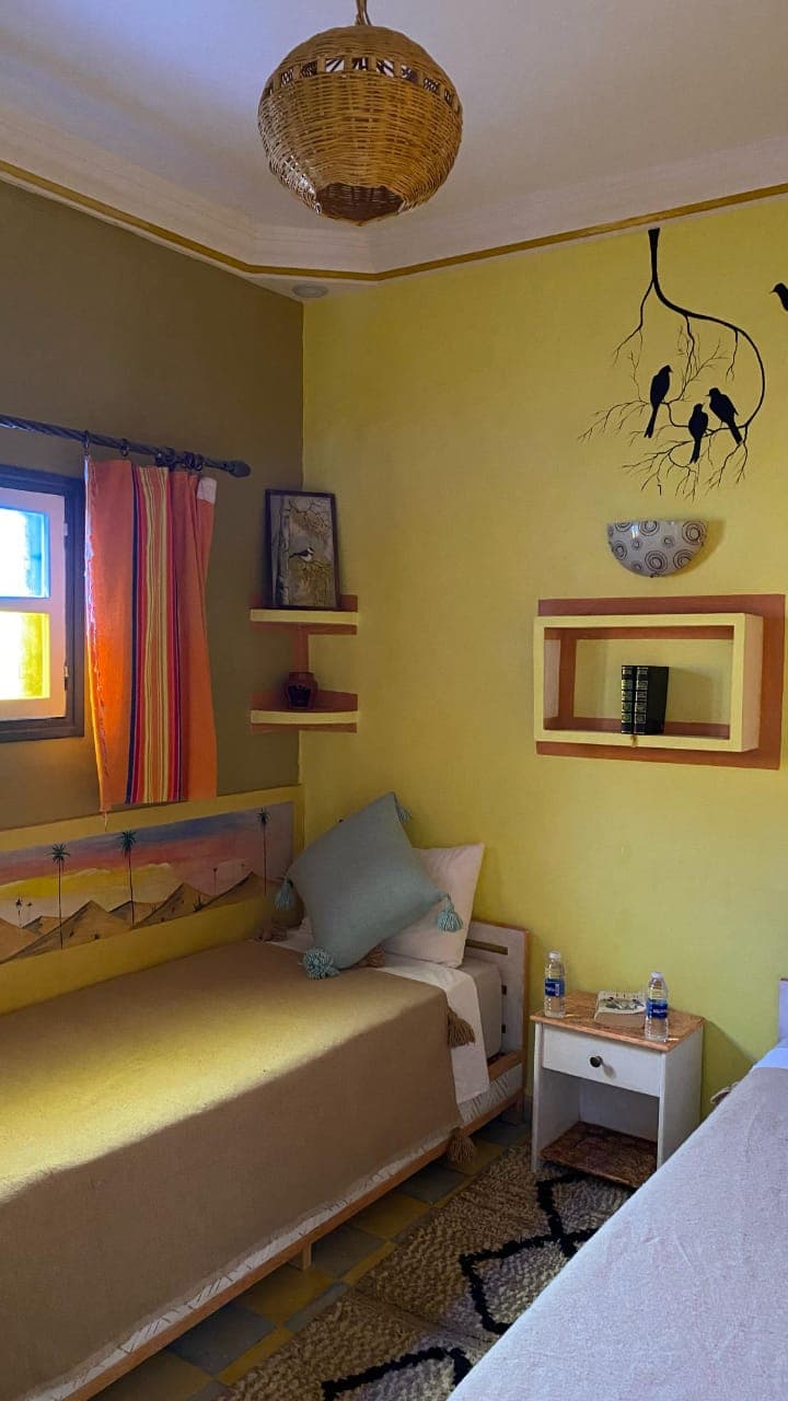 image-9a30c43e22dd08d30ca52b5591582188d27b58c0-720x1280-jpg